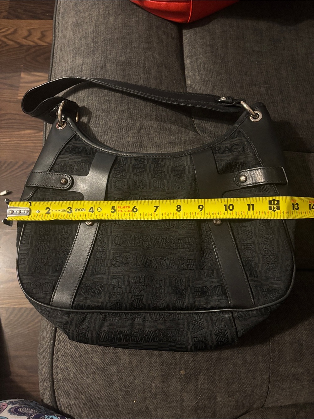 Salvatore Ferragamo Vintage Black Shoulder Bag FJ-21 8882 Canvas Leather Ladies - Picture 7 of 10